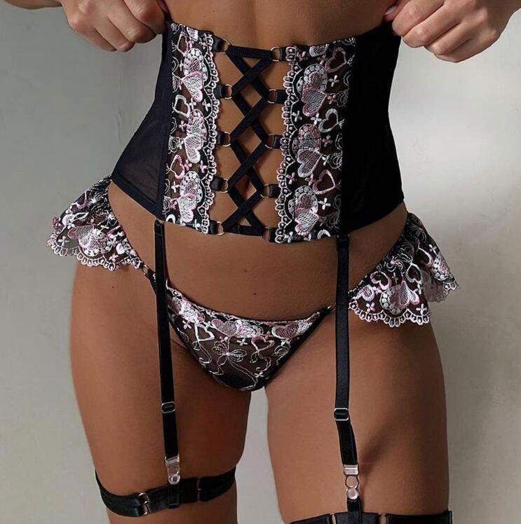 ALIYAH Lace Three-Piece Lingerie Set