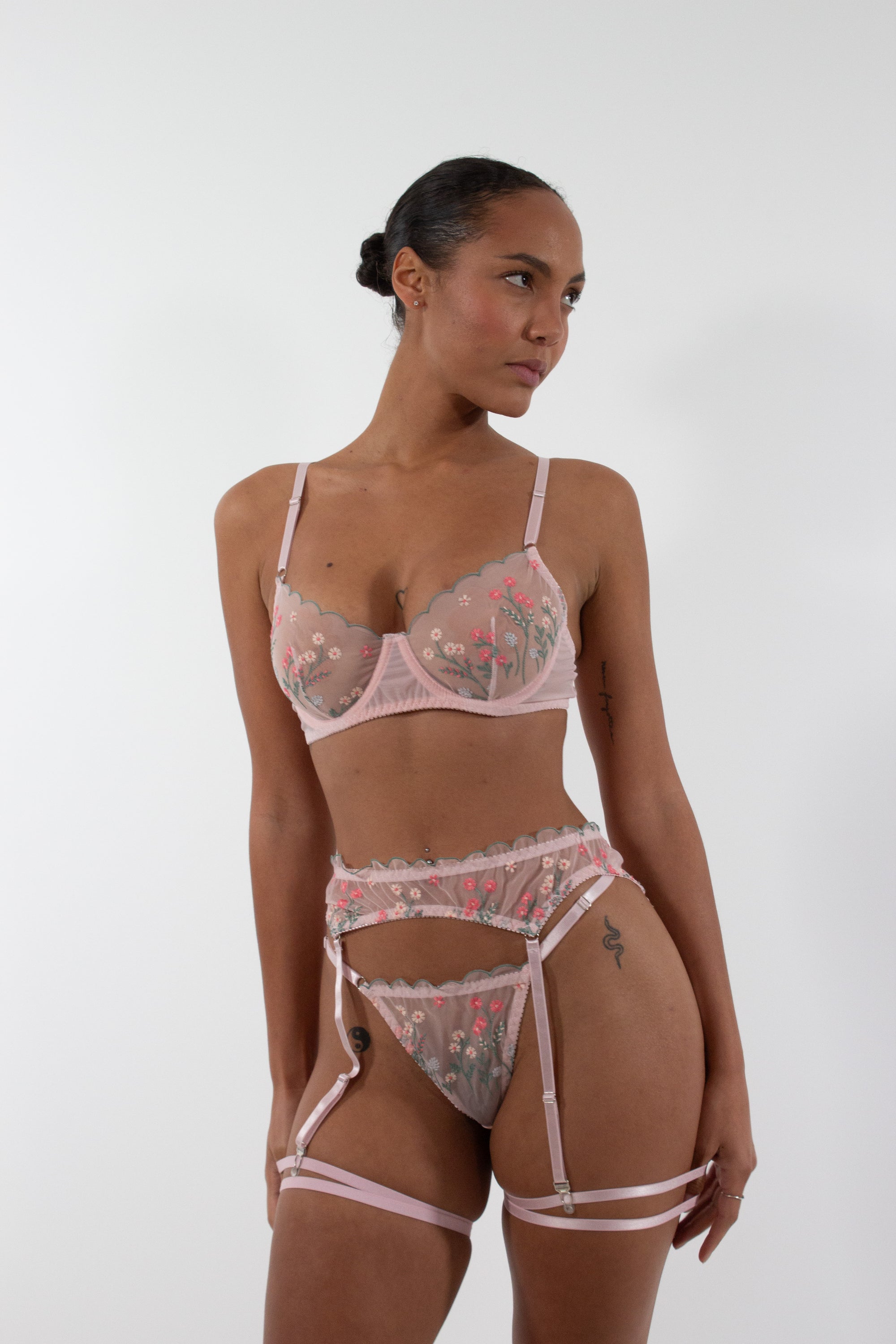ARIEL Baby Pink Four-Piece Lingerie Set