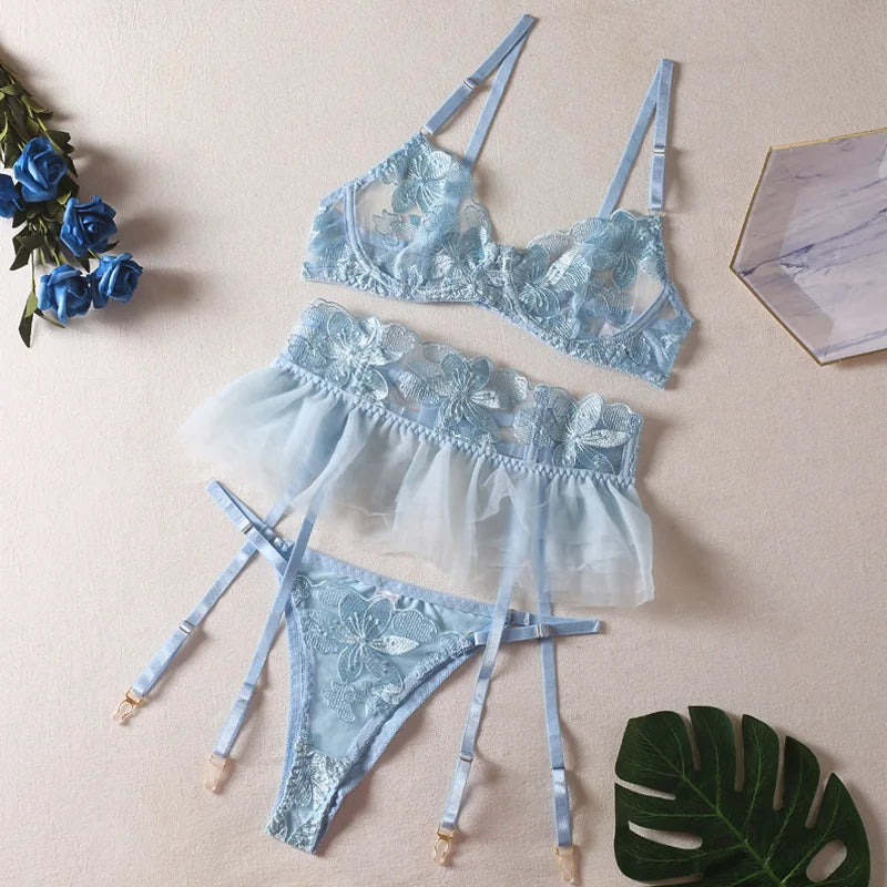 FLOWER Ruffles Lace Three-Piece Lingerie Set