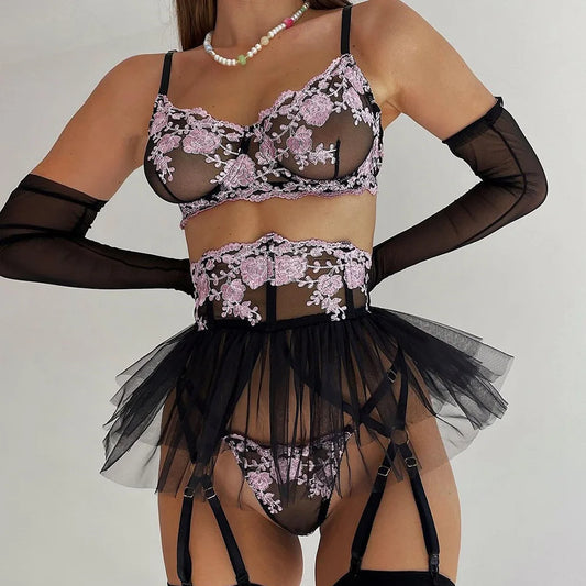 ARABELLA Three-Piece Lingerie Set